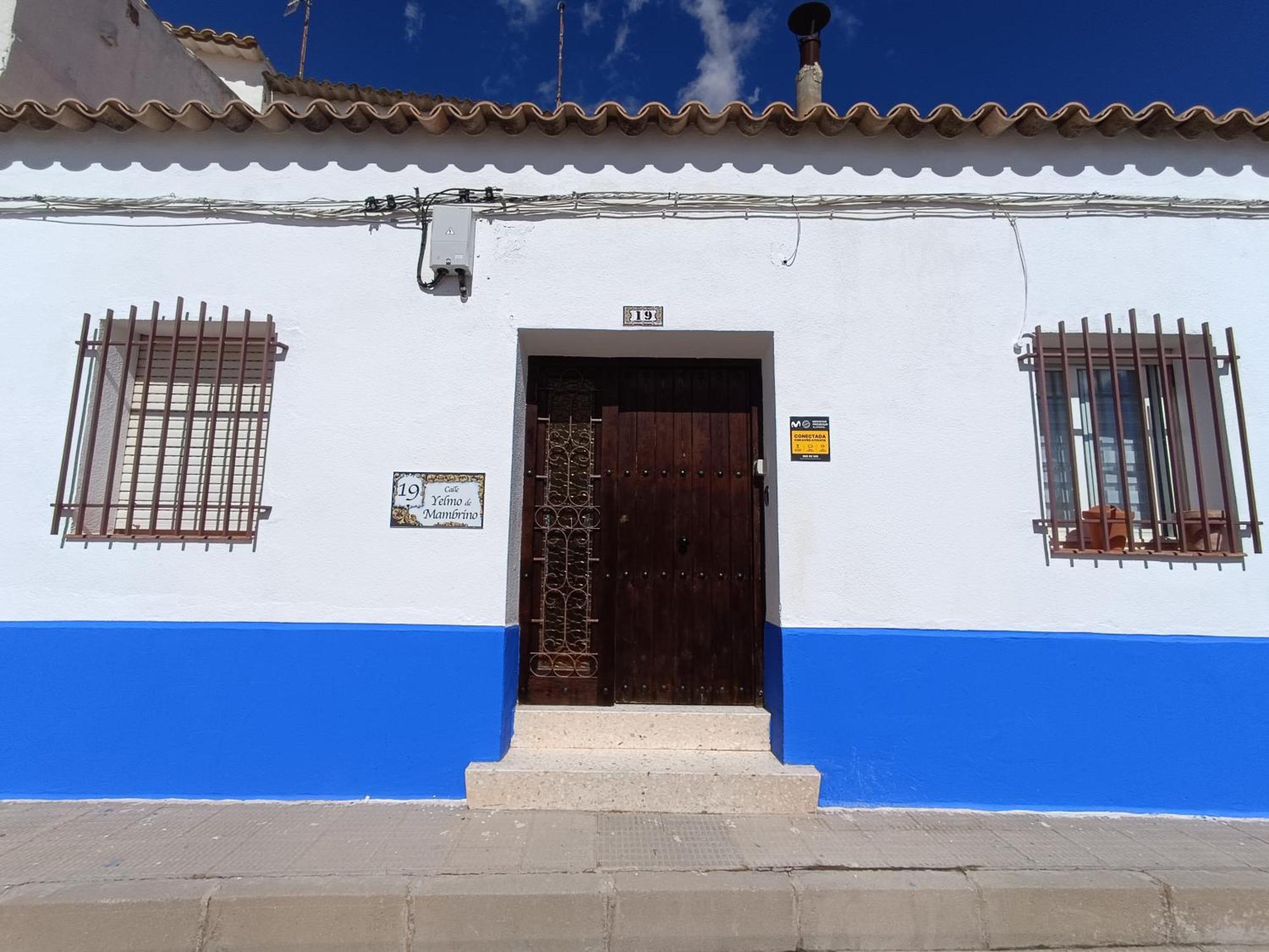 Calle Yelmo De Mambrino 19 Campo De Criptana Luaran gambar